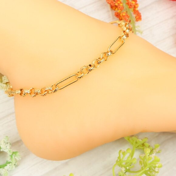 "Handmade Anklet – Elegant & Delicate Jewelry for Women | UNVRC1523 - Picture 6 of 10